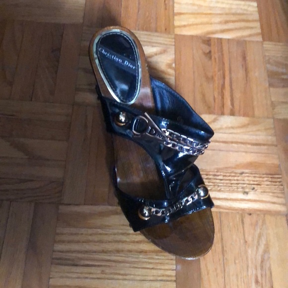 Christian Dior - Picture 5 of 5